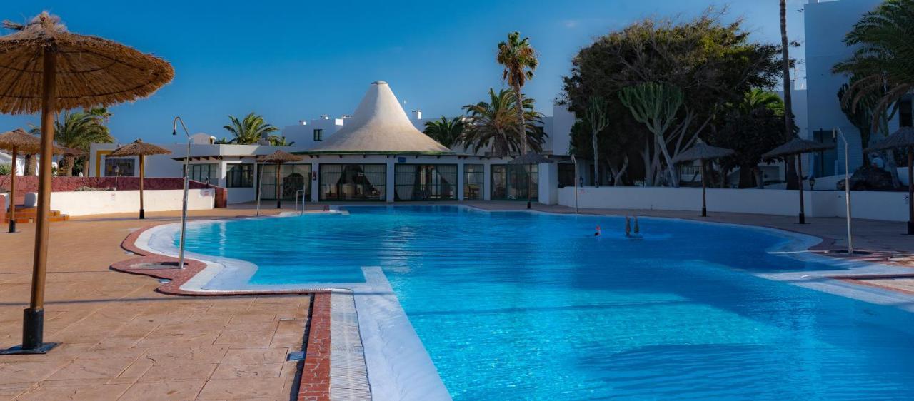 House First Line Of The Sea Villa Costa Teguise Bagian luar foto