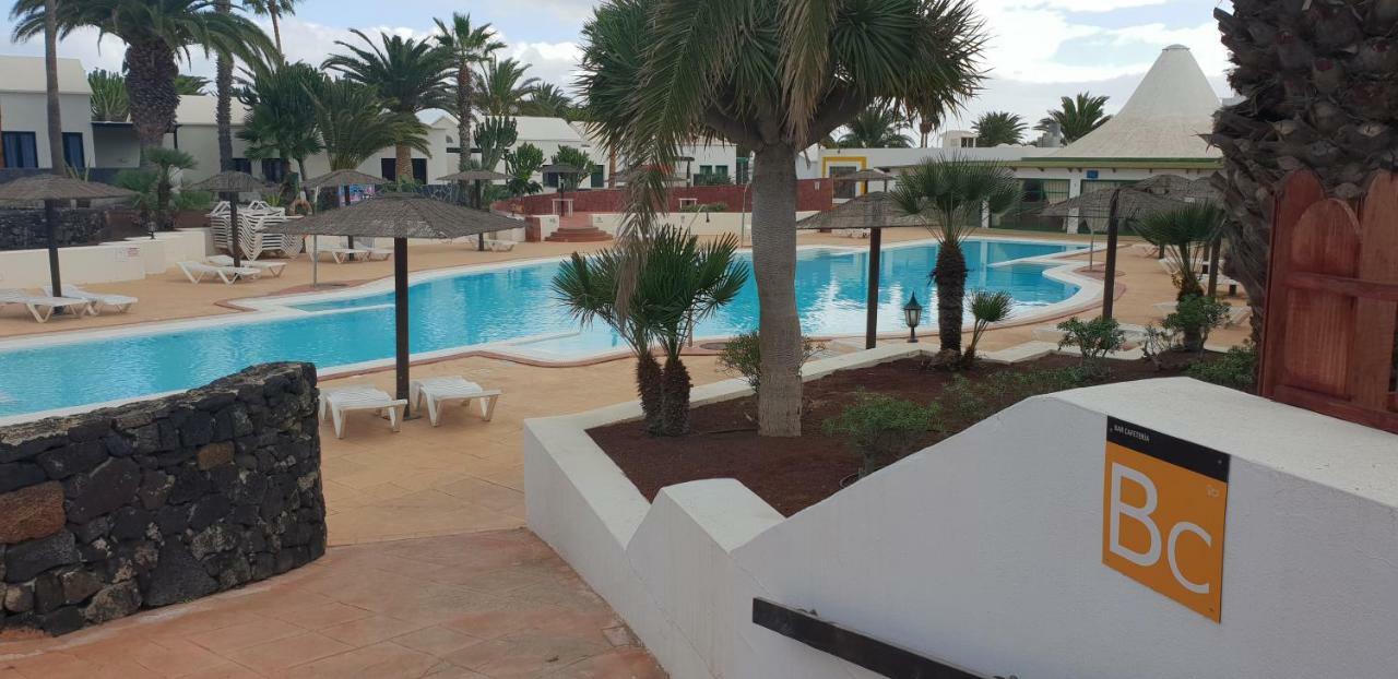 House First Line Of The Sea Villa Costa Teguise Bagian luar foto